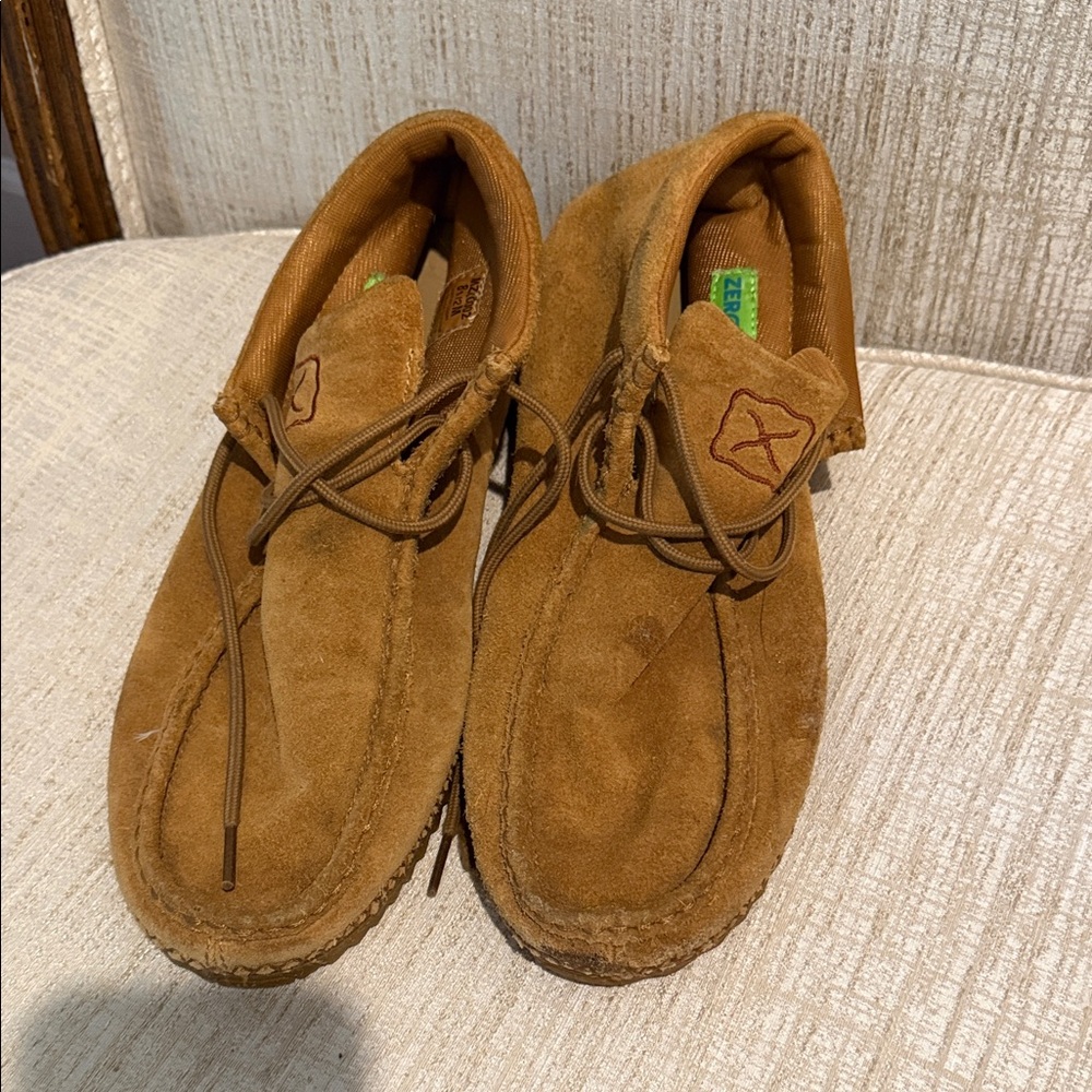 Men's TwistedX Chukka Brown Suede Shoes